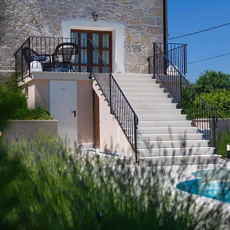 Luxury Marija - Rustic With Pool And Sauna Vila *