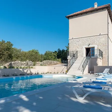 Luxury Marija - Rustic With Pool And Sauna Vila *